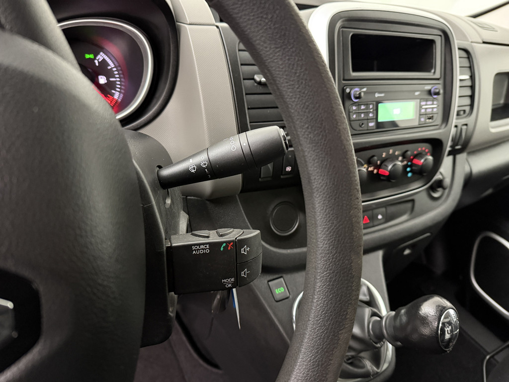 Renault Trafic 1.6DCI 145PK Lang | Imperiaal | Airco | Betimmering 15