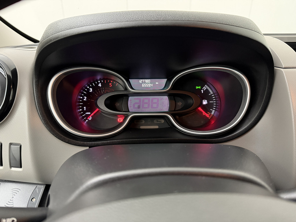 Renault Trafic 1.6DCI 145PK Lang | Imperiaal | Airco | Betimmering 9