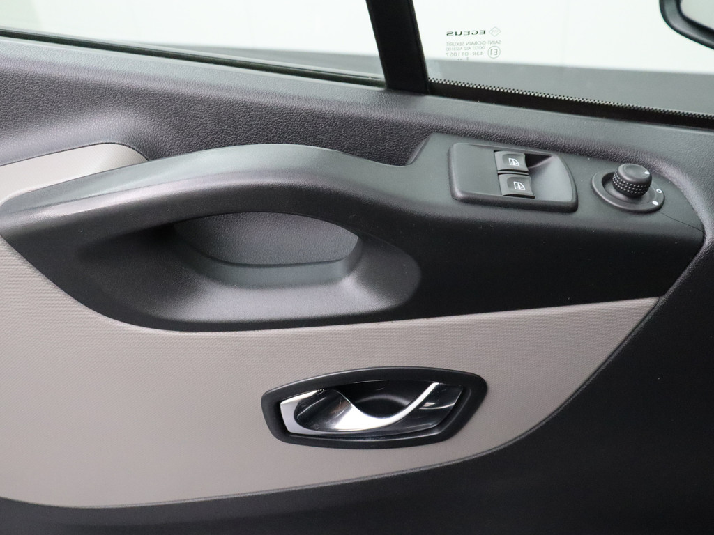 Renault Trafic 1.6DCi 120PK Lang | Navigatie | Airco | Cruise | 3-Persoons | Betimmeringrdw 8