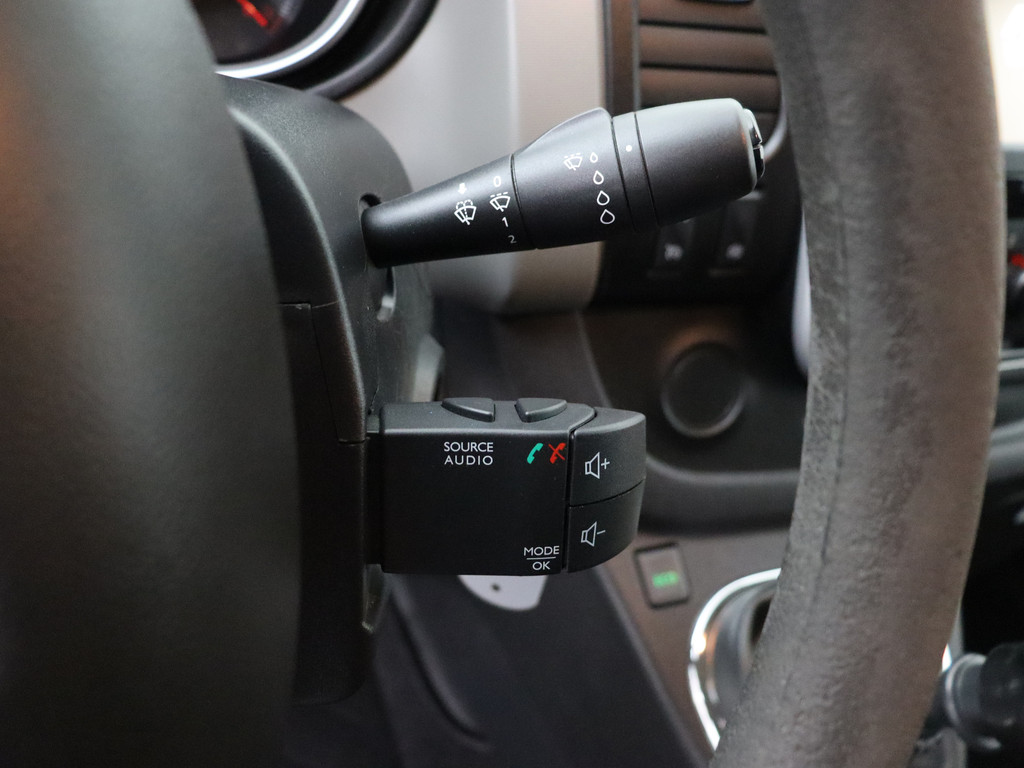 Renault Trafic 1.6DCi 125PK Lang Dubbele Cabine | Navigatie | Airco | Cruise | 6-Persoons 15