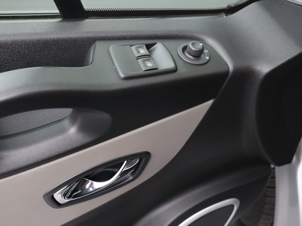 Renault Trafic 1.6DCi 125PK Lang Dubbele Cabine | Navigatie | Airco | Cruise | 6-Persoons 8