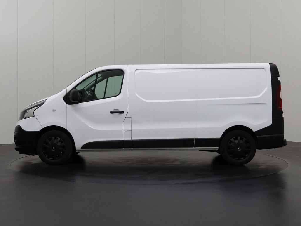 Renault Trafic 1.6DCi 125PK Lang | Navigatie | Airco | 3-Persoons | Trekhaak 12
