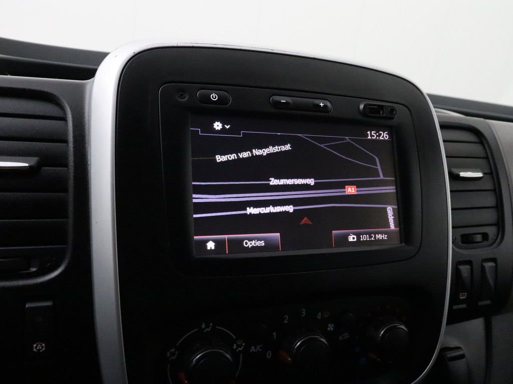 Renault Trafic 1.6DCi 125PK Lang | Navigatie | Airco | 3-Persoons | Trekhaak 17