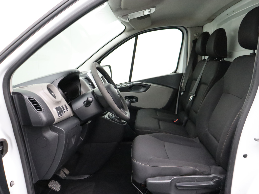 Renault Trafic 1.6DCi 125PK Lang | Navigatie | Airco | 3-Persoons | Trekhaak 18