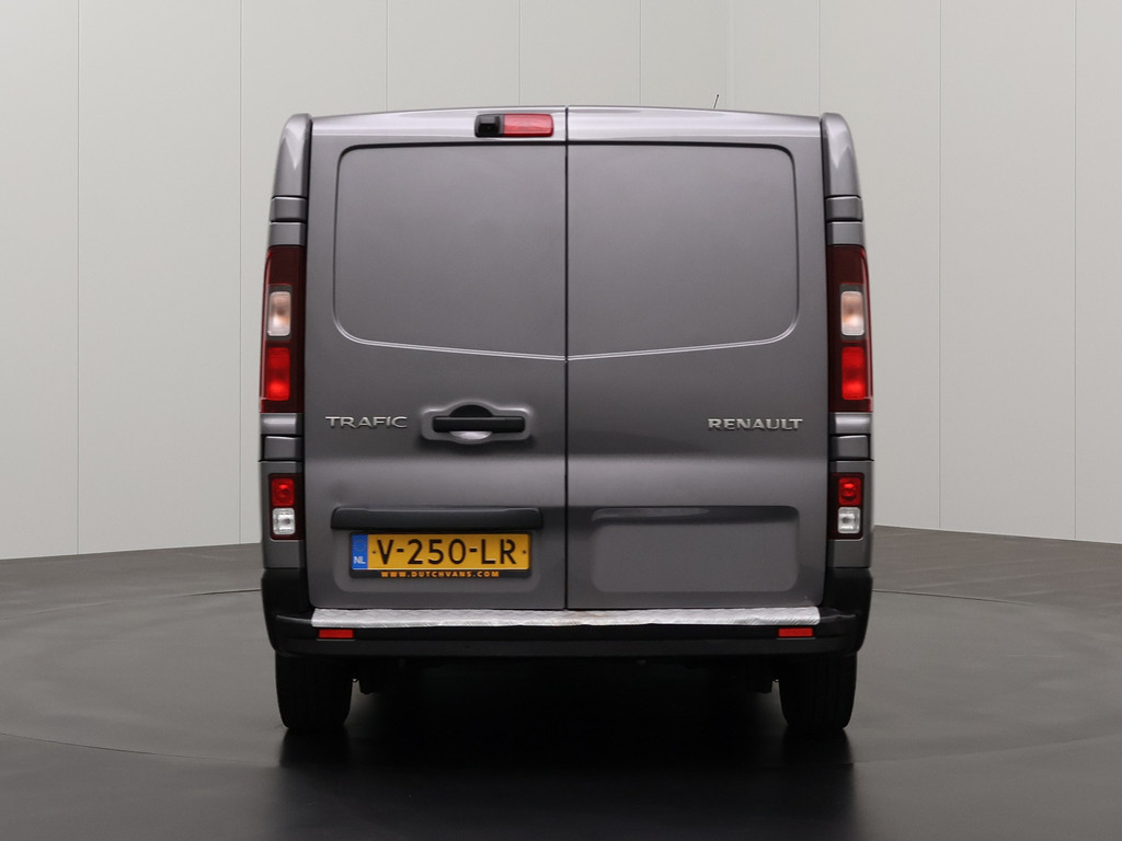 Renault Trafic 1.6DCi Lang Comfort Energy | Navigatie | Camera | Airco | 3-Persoons | Betimmering 11