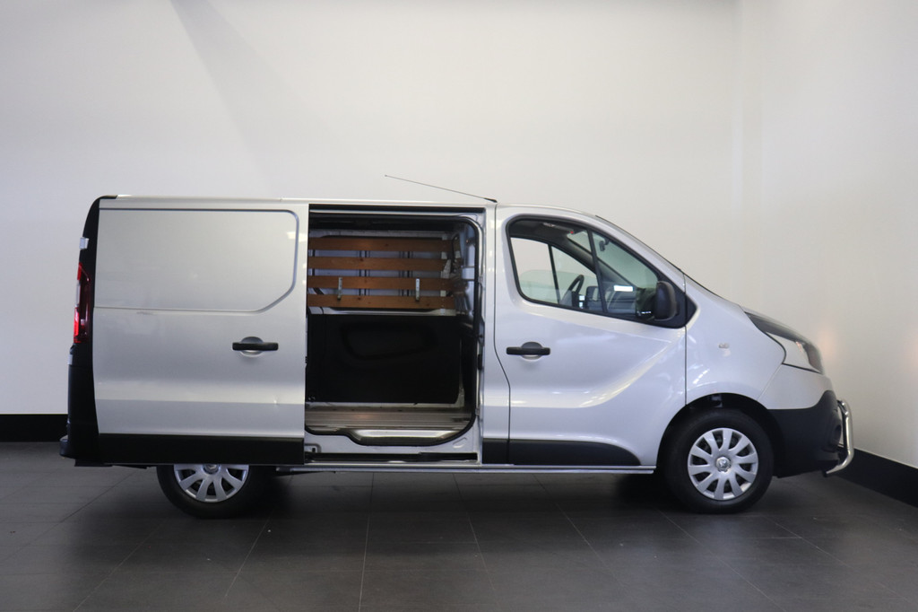 Renault Trafic 1.6 dCi - Airco - Navi - Cruise - â¬6.950,- Excl. btw 14
