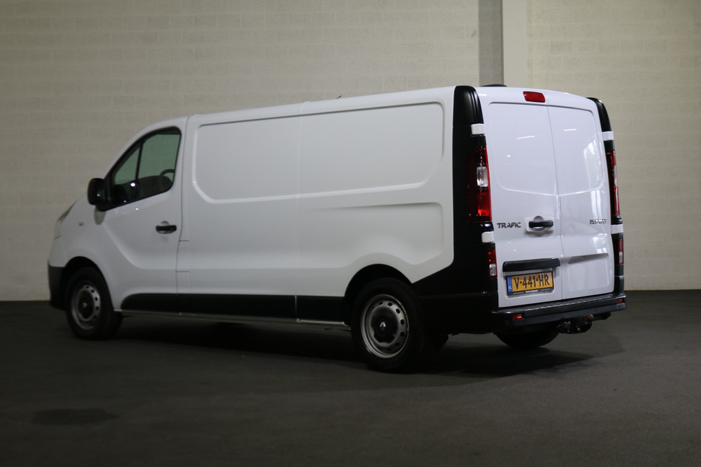 Renault Trafic 1.6 dCi 120pk L2 H1 Airco Trekhaak 7