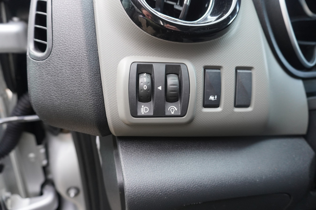 Renault Trafic 1.6 dCi 122PK T29 L2H1 Luxe Nr. V013 | Airco | Cruise | Navi | Camera 20