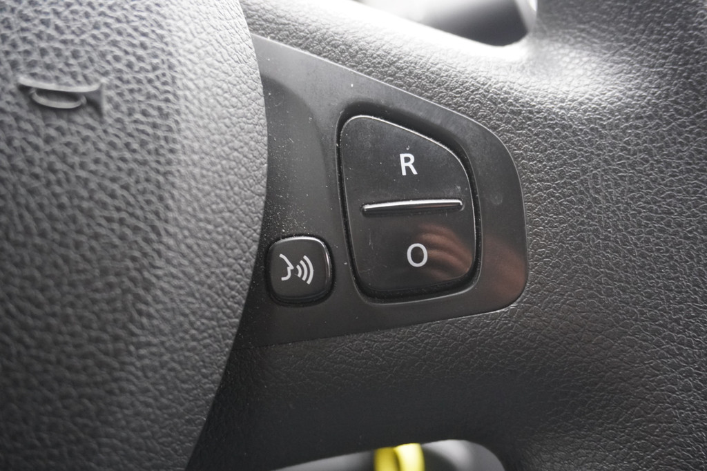 Renault Trafic 1.6 dCi 125PK EURO 6 - Airco - Cruise - Trekhaak - â¬12.499,- Excl. 16