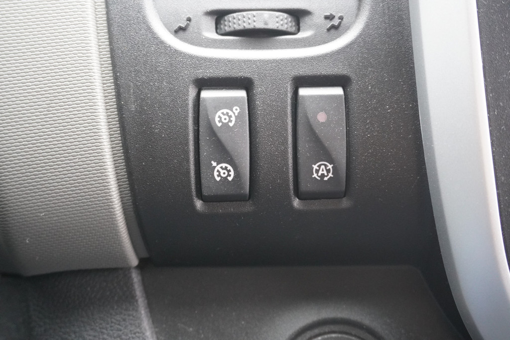 Renault Trafic 1.6 dCi 125PK EURO 6 - Airco - Cruise - Trekhaak - â¬12.499,- Excl. 18