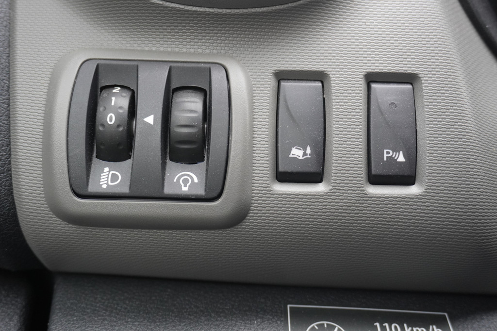 Renault Trafic 1.6 dCi 125PK EURO 6 - Airco - Cruise - Trekhaak - â¬12.499,- Excl. 19