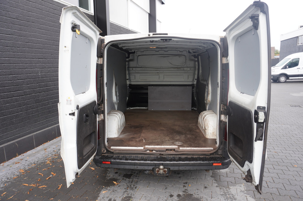 Renault Trafic 1.6 dCi 125PK EURO 6 - Airco - Navi - Cruise - ⬠12.900,- Excl. 7