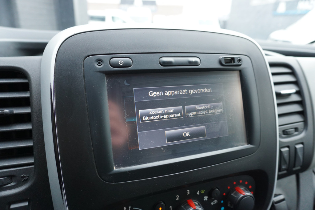 Renault Trafic 1.6 dCi 125PK EURO 6 - Airco - Navi - Cruise - ⬠9.950,- Excl. 11