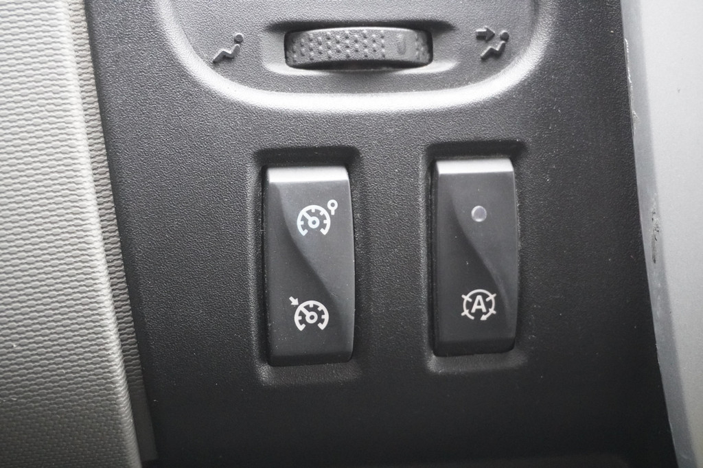 Renault Trafic 1.6 dCi 125PK EURO 6 - Airco - Navi - Cruise - ⬠9.950,- Excl. 15