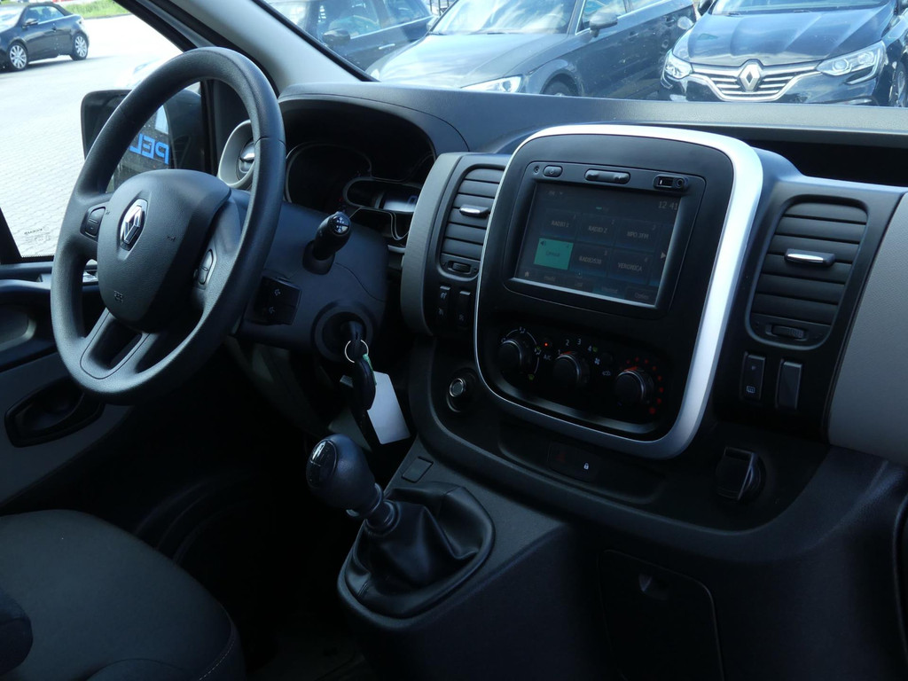 Renault Trafic 1.6 dCi 125PK L1 Luxe Energy / NAV / CRUISE / TREKHAAK 10