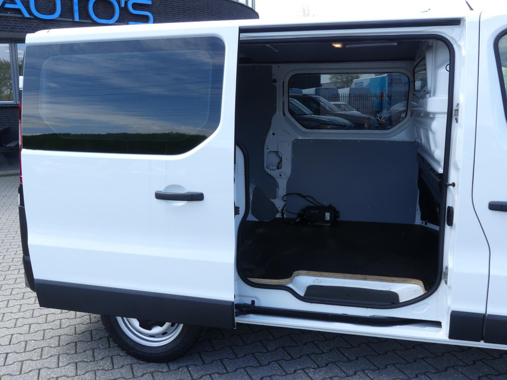 Renault Trafic 1.6 dCi 125PK L1 Luxe Energy / NAV / CRUISE / TREKHAAK 9