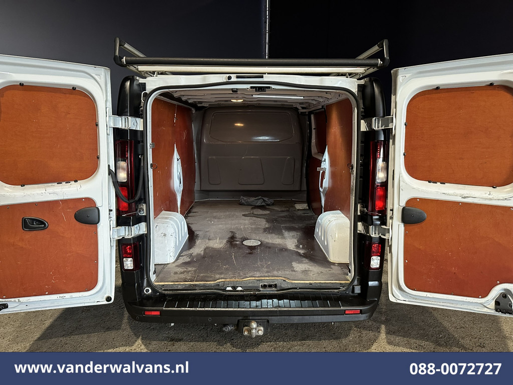Renault Trafic 1.6 dCi 126pk L2H1 Euro6 Airco | Imperiaal | Camera | Navigatie | Cruisecontrol | Trekhaak Parkeersensoren, Bijrijdersbank 11