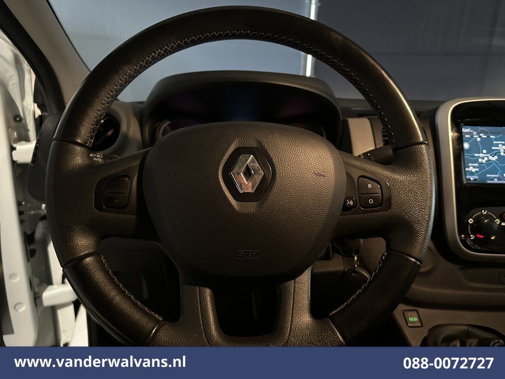 Renault Trafic 1.6 dCi 126pk L2H1 Euro6 Airco | Imperiaal | Camera | Navigatie | Cruisecontrol | Trekhaak Parkeersensoren, Bijrijdersbank 15