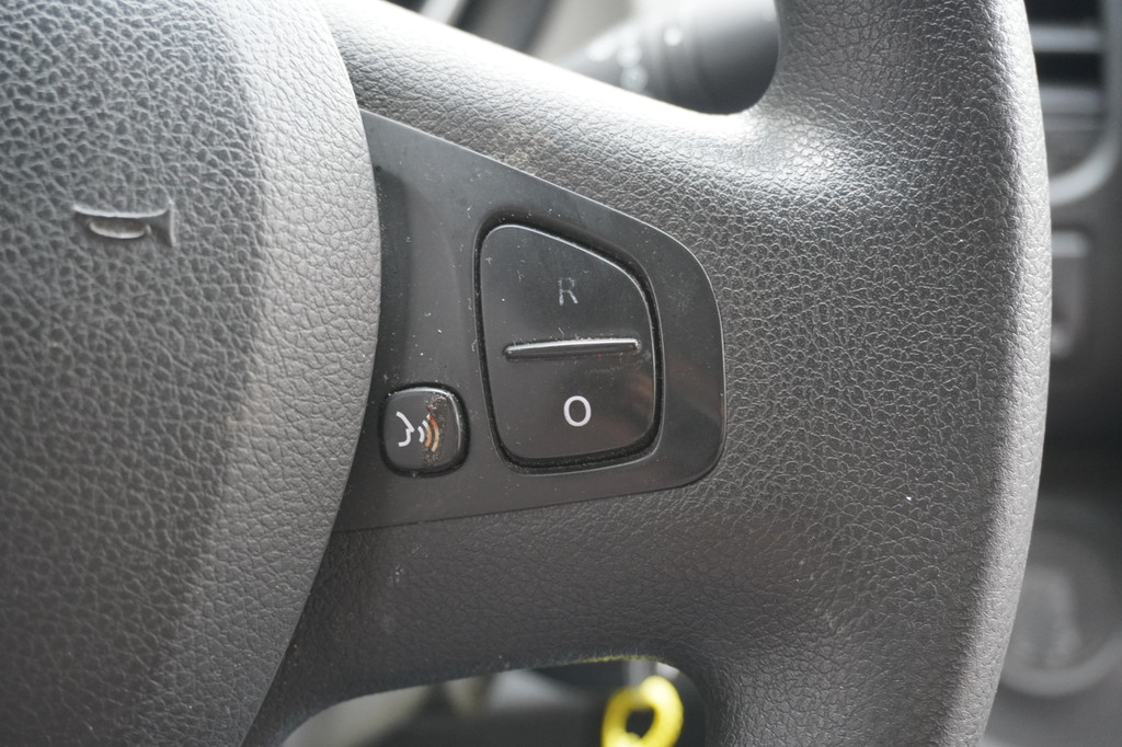 Renault Trafic 1.6 dCi 145PK EURO 6 - Airco - Navi - Cruise - â¬10.950,- 16