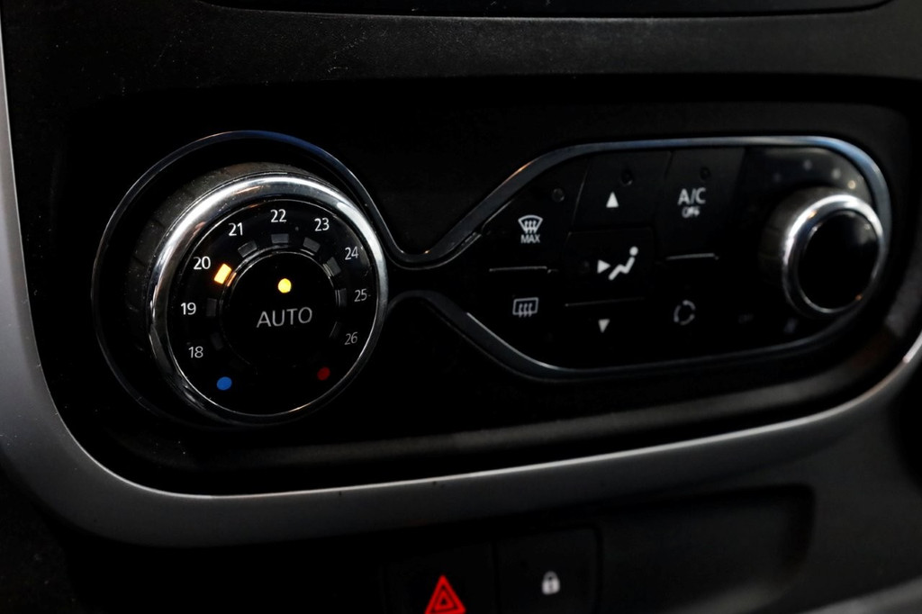 Renault Trafic 1.6 dCi E6 L1H1 Comfort Inrichting/230V/2x Schuifdeur 09-2017 20