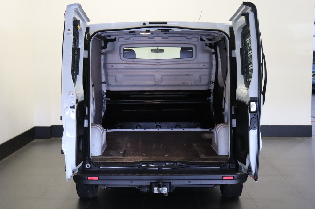 Renault Trafic 1.6 dCi EURO 6 - Airco - Cruise - Navi - ⬠11.950,- Excl. 8