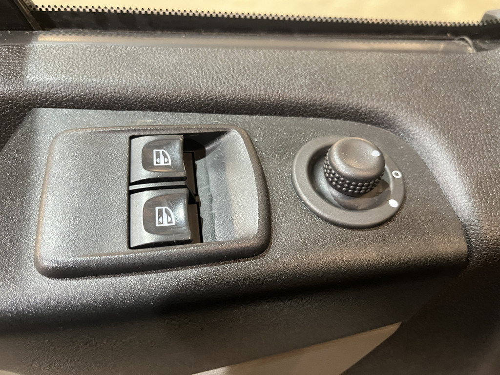 Renault Trafic 1.6 dCi L2H2 125 PK Servicebus / Inrichting / Euro 6 / 2X Schuifdeur / Airco / Cruise Control / PDC / Trekhaak / 96.200 KM !! 10