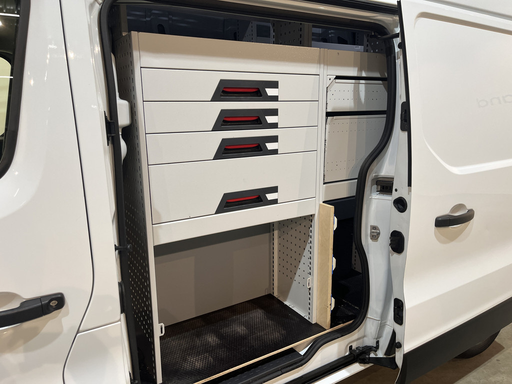 Renault Trafic 1.6 dCi L2H2 125 PK Servicebus / Inrichting / Euro 6 / 2X Schuifdeur / Airco / Cruise Control / PDC / Trekhaak / 96.200 KM !! 14