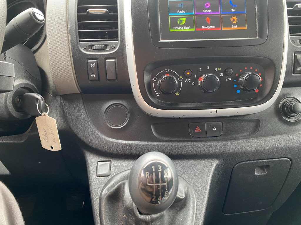 Renault Trafic 1.6 dCi T29 L2H1 * 2019 * 154.399 KM NAP * Euro6 * Airco * Navigatie * Cruise Control * Navigatie * Camera * PDC * 12