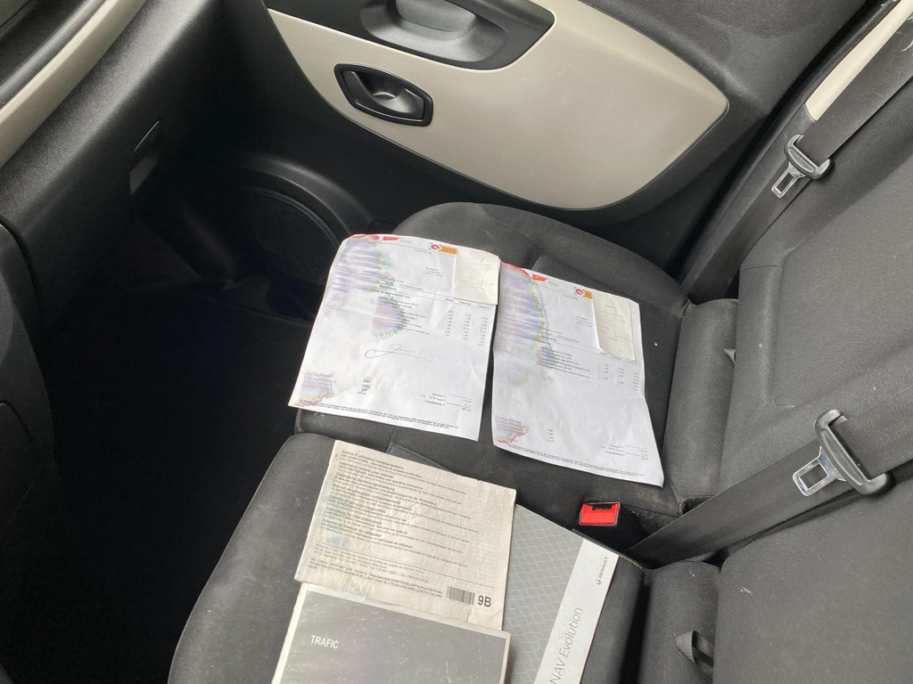 Renault Trafic 1.6 dCi T29 L2H1 * 2019 * 154.399 KM NAP * Euro6 * Airco * Navigatie * Cruise Control * Navigatie * Camera * PDC * 13