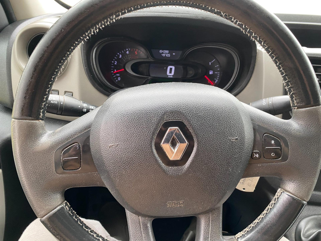 Renault Trafic 1.6 dCi T29 L2H1 * 2019 * 154.399 KM NAP * Euro6 * Airco * Navigatie * Cruise Control * Navigatie * Camera * PDC * 7