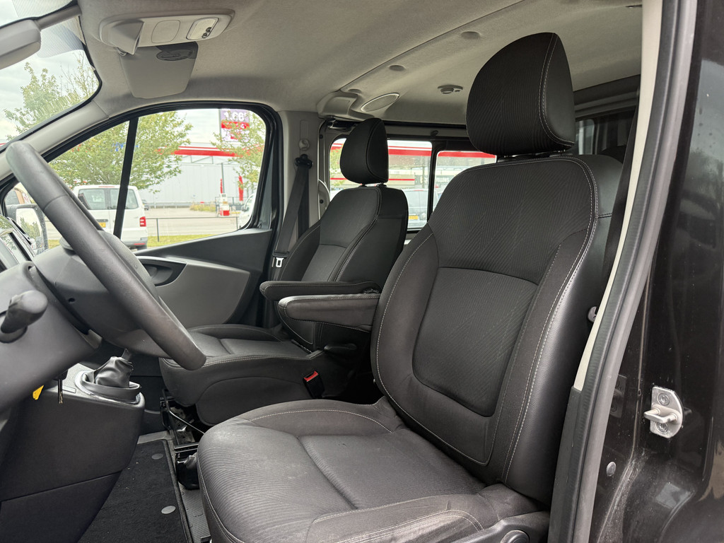 Renault Trafic 1.6 dCi T29 L2H1 DC Comfort | NL-auto | 1e Eig | Navi | Camera | Trekhaak | PDC 10