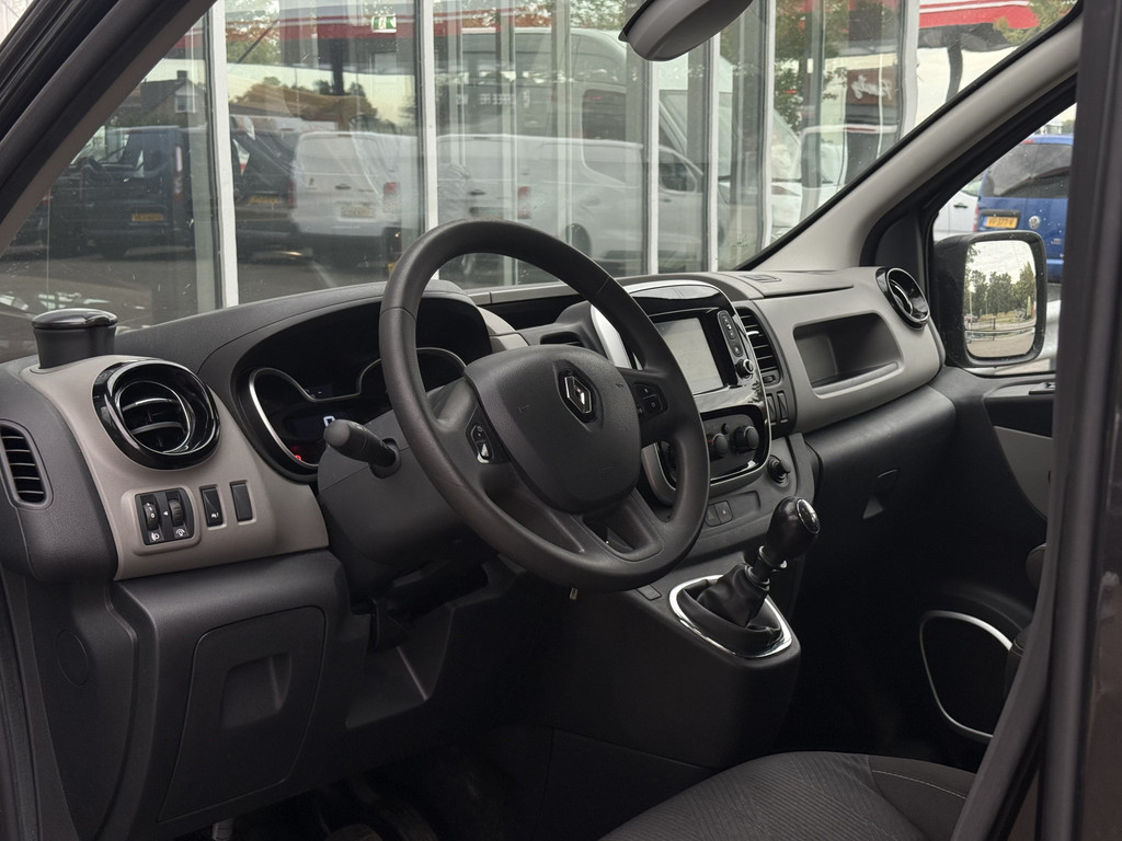 Renault Trafic 1.6 dCi T29 L2H1 DC Comfort | NL-auto | 1e Eig | Navi | Camera | Trekhaak | PDC 11