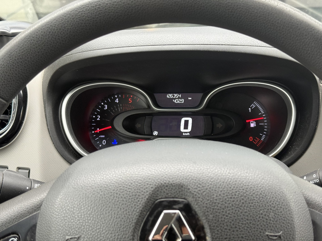 Renault Trafic 1.6 dCi T29 L2H1 DC Comfort | NL-auto | 1e Eig | Navi | Camera | Trekhaak | PDC 19