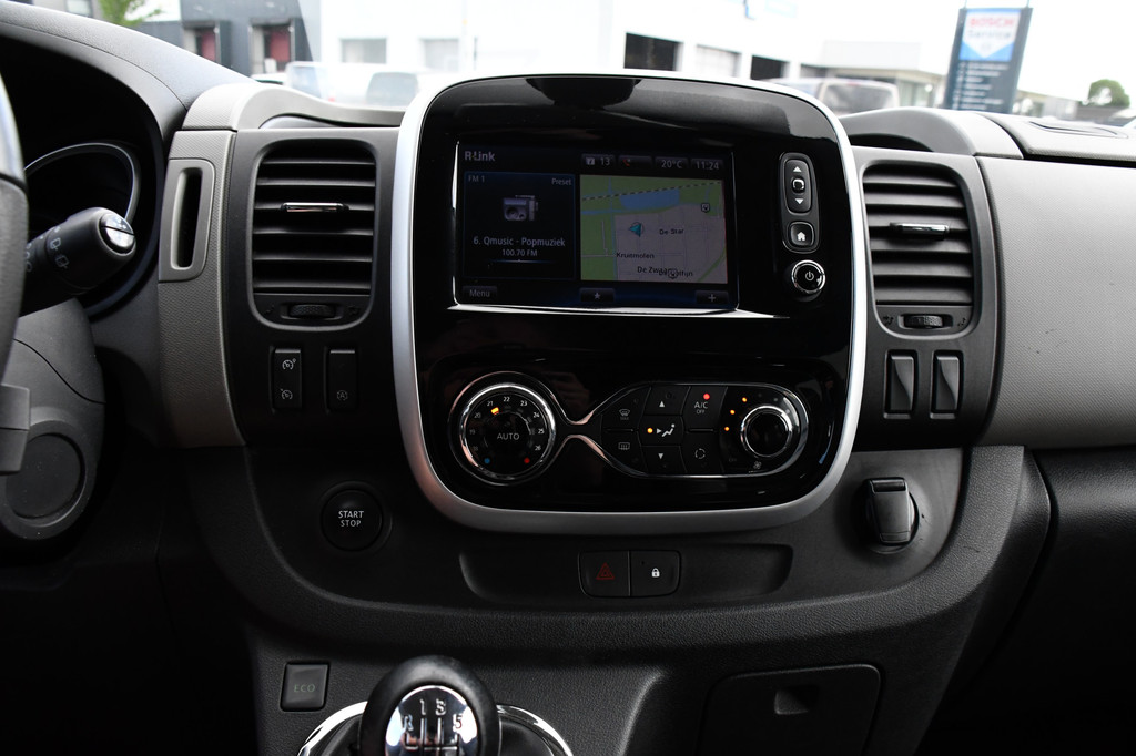 Renault Trafic 1.6 dCi T29 L2H1 DC Formula Edition Camera, Cruise, 145pk, 2 x Schuifdeur, Leder, multimedia, Clima, Trekhaak, Uniek! 15