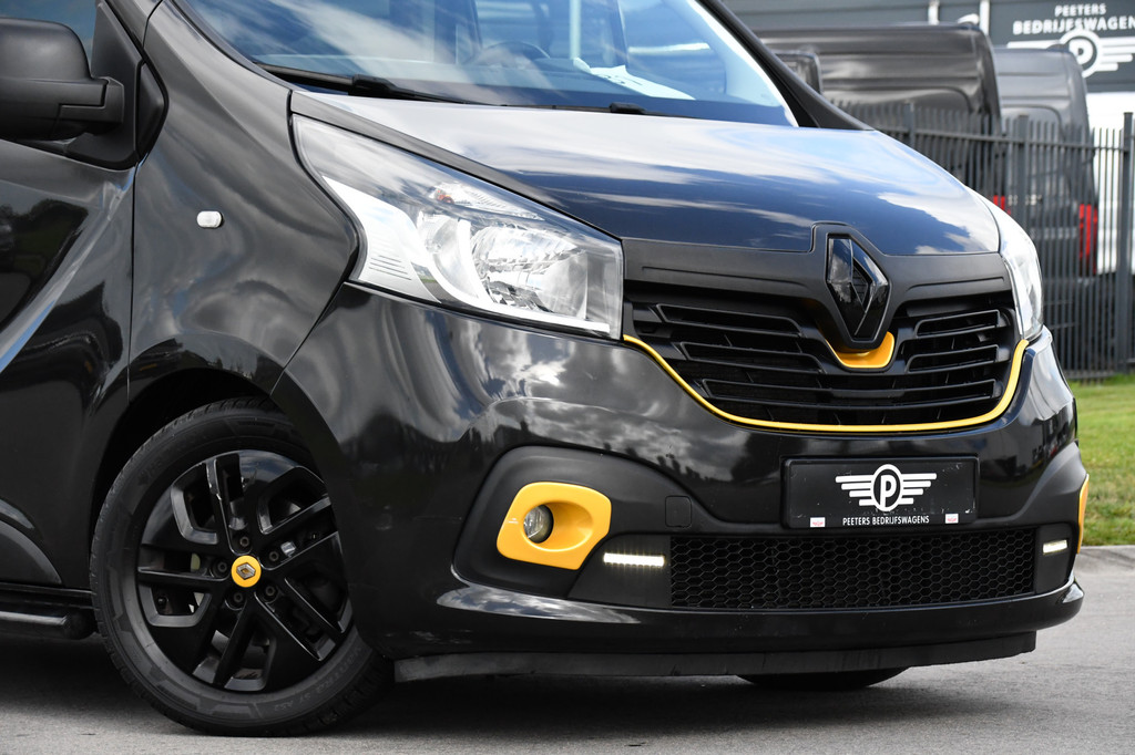 Renault Trafic 1.6 dCi T29 L2H1 DC Formula Edition Camera, Cruise, 145pk, 2 x Schuifdeur, Leder, multimedia, Clima, Trekhaak, Uniek! 8