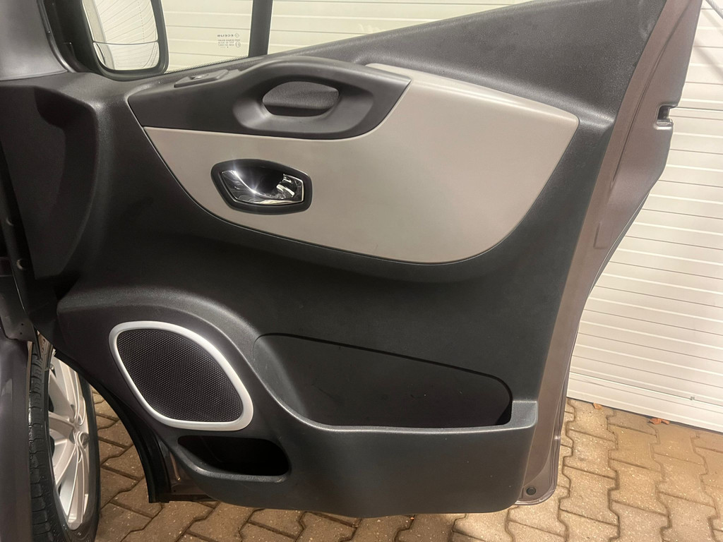 Renault Trafic 1.6 dCi T29 L2H1 DC Formula Edition Energy zeer nette bus lederen bekleding VVB447 19