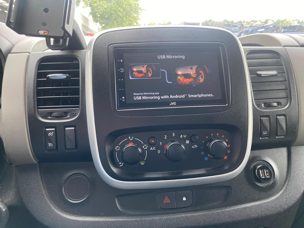 Renault Trafic 1.6 dCi T29 L2H1 DC Turbo2 * Airco * Carplay * Cruise Control * Navigatie * PDC * Camera * Zijdeur R+L * APK 8-2026 16