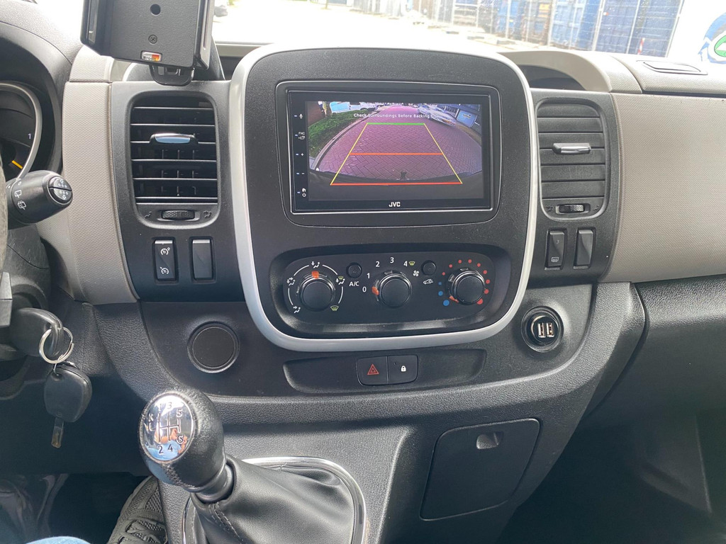 Renault Trafic 1.6 dCi T29 L2H1 DC Turbo2 * Airco * Carplay * Cruise Control * Navigatie * PDC * Camera * Zijdeur R+L * APK 8-2026 17
