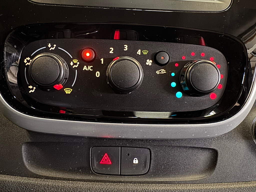 Renault Trafic 1.6 dCi T29 L2H1 Dubbele Cabine MARGE NAVI-PDC-AIRCO-CRUISE-LM-VELGEN-TREKHAAK 17