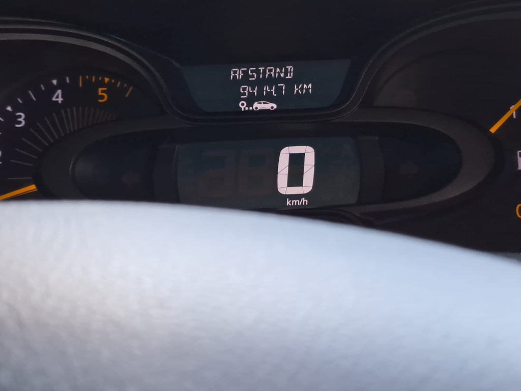 Renault Trafic 1.6 dCi T29 L2H1 Dubbele cabine | Airco | Bluetooth | Elektrisch pakket | Trekhaak | 11