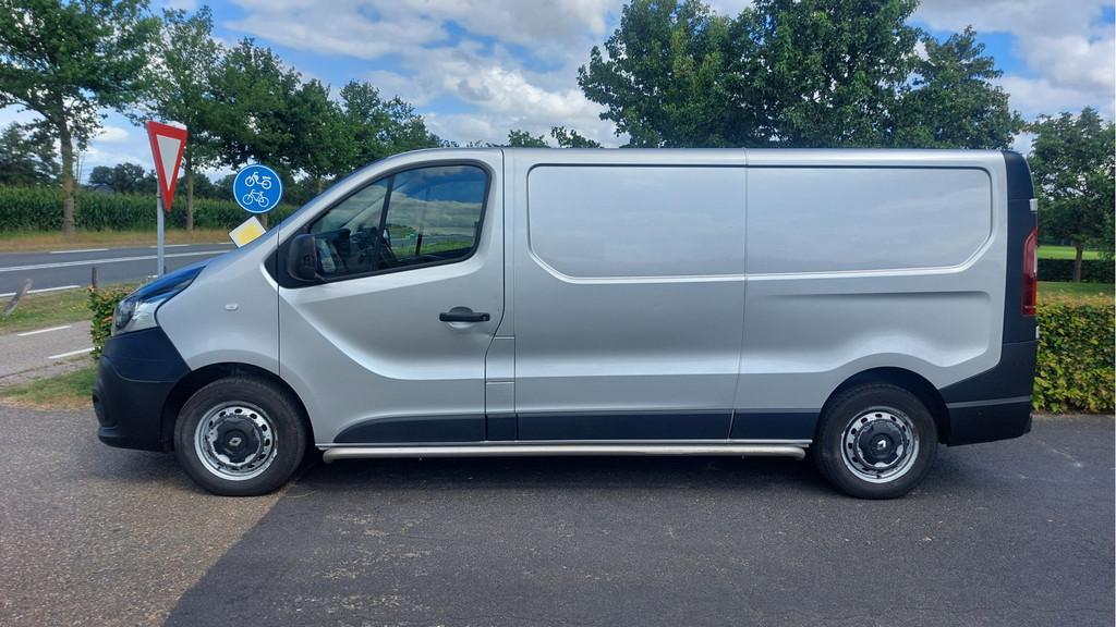Renault Trafic 1.6 dCi T29 L2H1 Générique AIRCO BJ 2016 12
