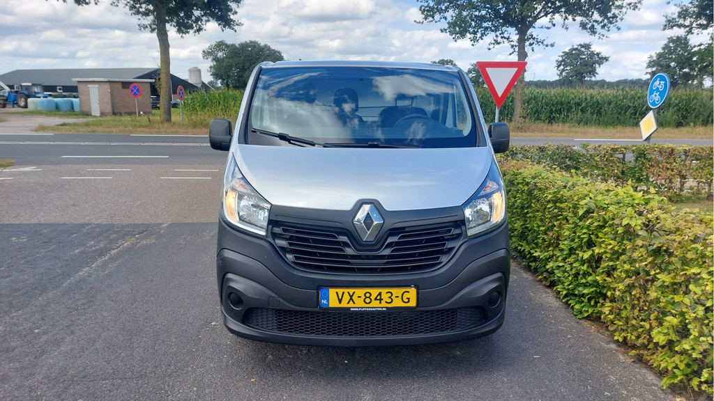 Renault Trafic 1.6 dCi T29 L2H1 Générique AIRCO BJ 2016 7