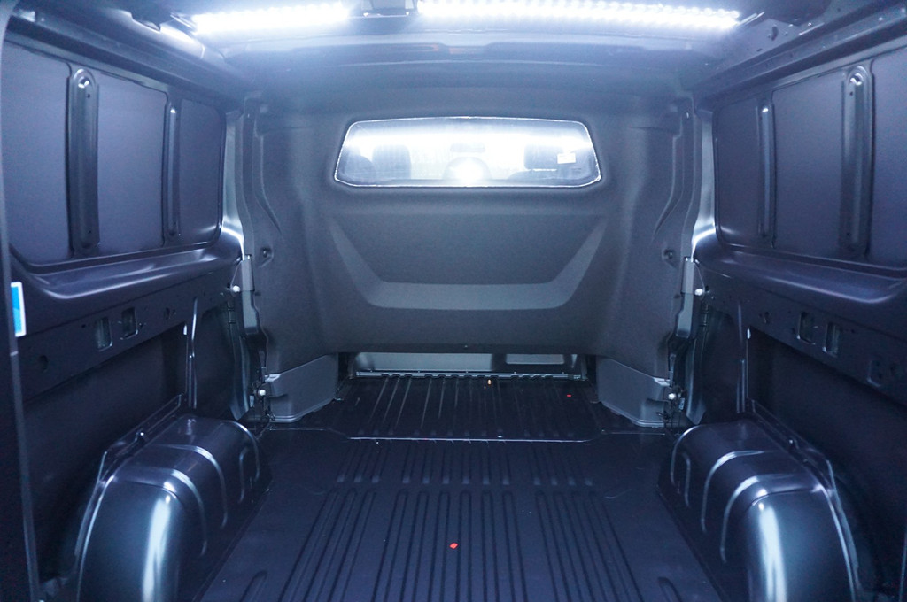 Renault Trafic 170PK L2H1 LUXE DC EDC AUT BPM VRIJ!! Climate, Navi, Camera, ACC, 17 LM, LED!! NR. 434 7