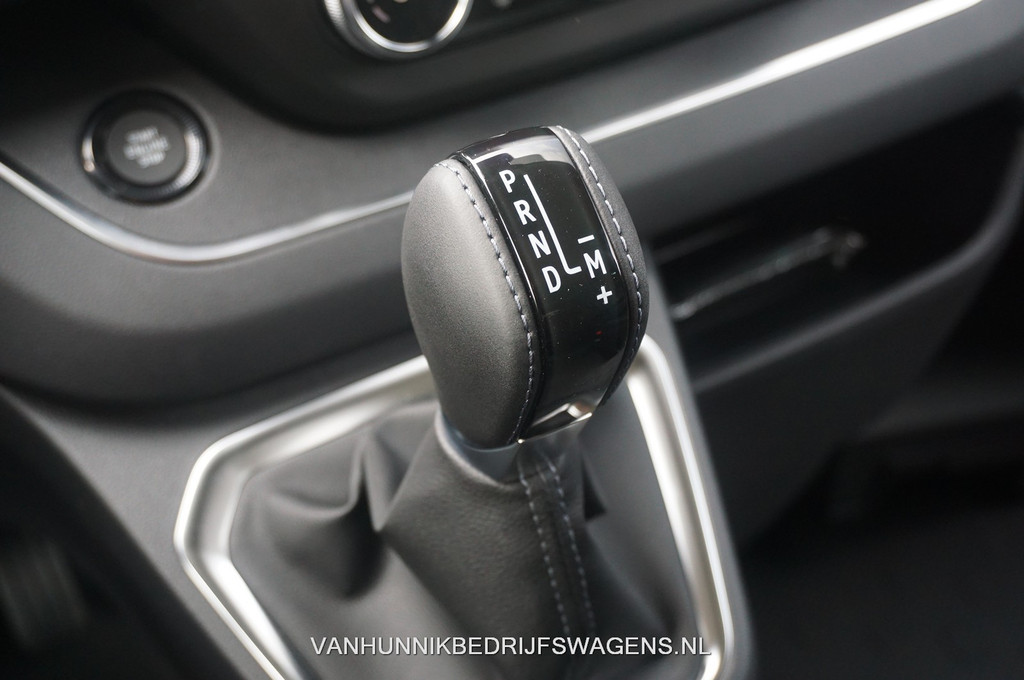 Renault Trafic 170PK L2H1 LUXE DC EDC AUT BPM VRIJ!! Climate, Navi, Camera, ACC, 17 LM, LED!! NR. 813 14