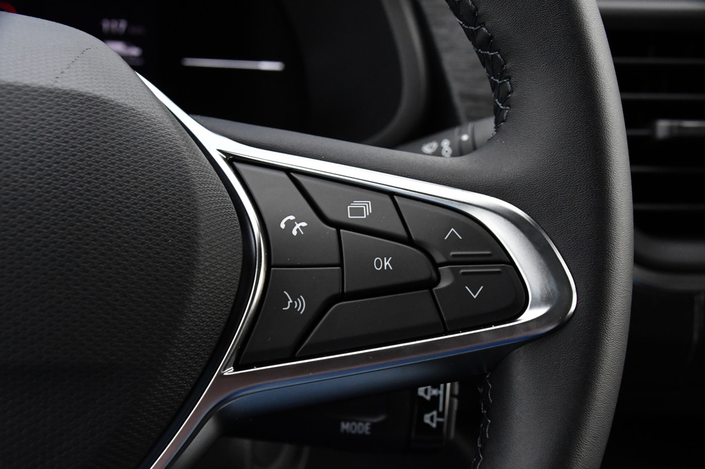 Renault Trafic 2.0 170 L2H1 Extra DC Facelift! 3 x Leverbaar, Virtual, Cruise, Carplay, Stoelverwarming, Clima, Automaat, LED, 170PK, 2 x Schuifdeur, Uniek! 19