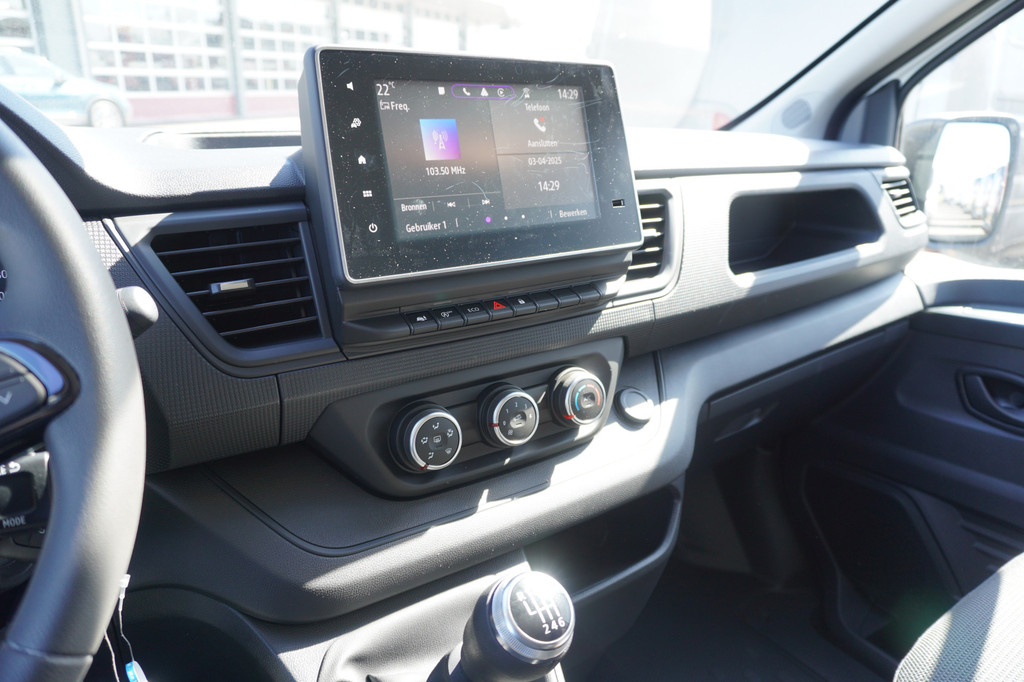 Renault Trafic 2.0 Blue dCi 130PK T29 L2H1 Start Dubbelcabine Nr. V017 | Airco | Apple CP/Android auto | trekhaak 17