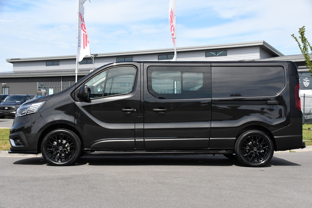 Renault Trafic 2.0 Blue dCi 170 L2H1 DC Black Edition Cruise, Carplay, 170pk, 2 x Schuifdeur, Multimedia, Automaat, Sensoren, Uniek! 9