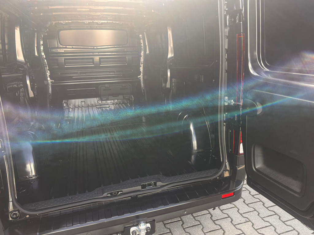 Renault Trafic 2.0 Blue dCi 170 T30 L2H1 Extra Dubbele schuifdeur AUTOMAAT VVB EDITION VVB322 BPM vrij! Benut nu nog uw voordeel! 12