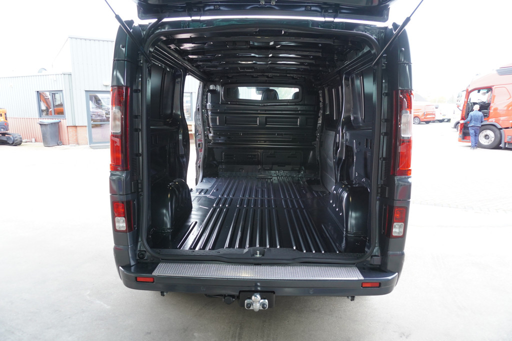 Renault Trafic 2.0 Blue dCi 170pk T30 L2H1 Red Edition Exclusive Automaat Schuifdeur L / R Nr. V203 | Climate | adap.Cruise | Navi | Trekhaak | Achterklep 12