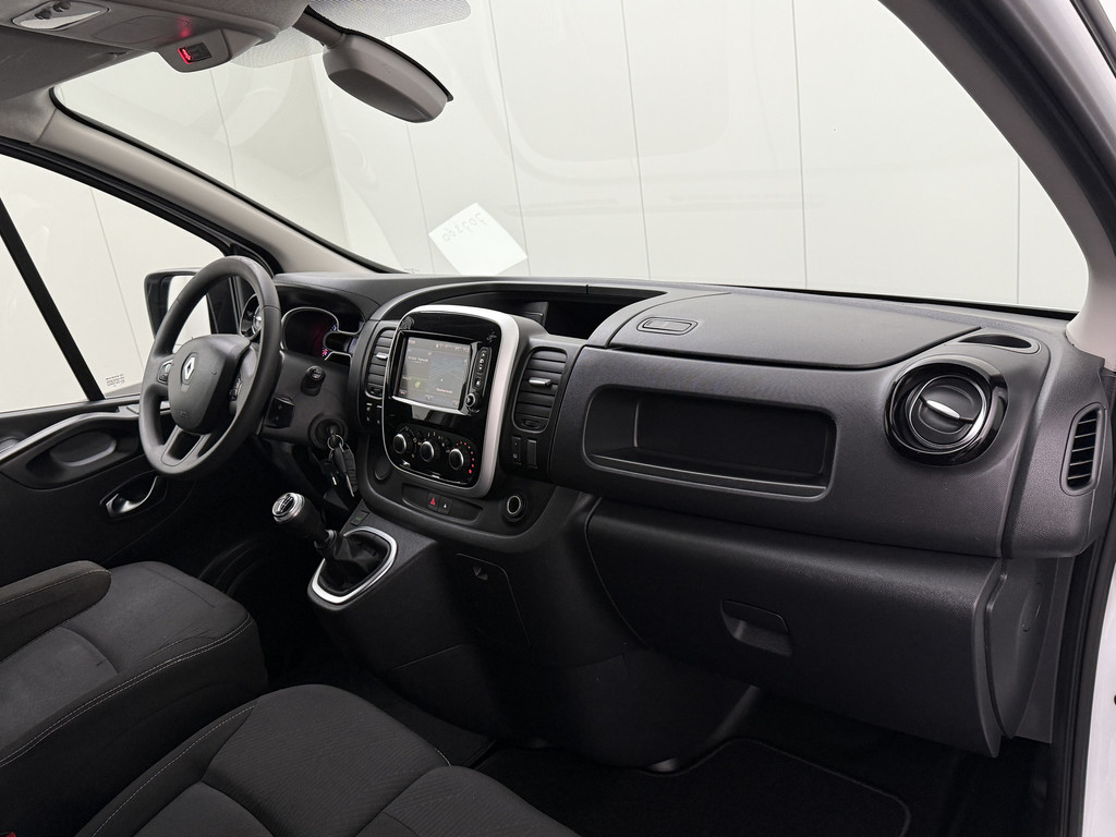Renault Trafic 2.0DCi 120PK Business | Imperiaal | Navigatie | Camera | Gate Locks | 3-Persoons | Betimmering 21